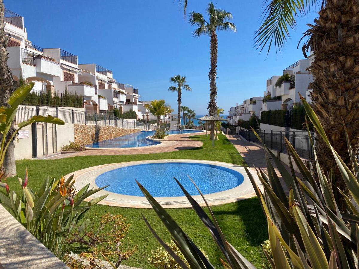 Impresionante Piso De Planta Baja Cerca Al Mar Apartment ตอร์เรเวียคา ภายนอก รูปภาพ