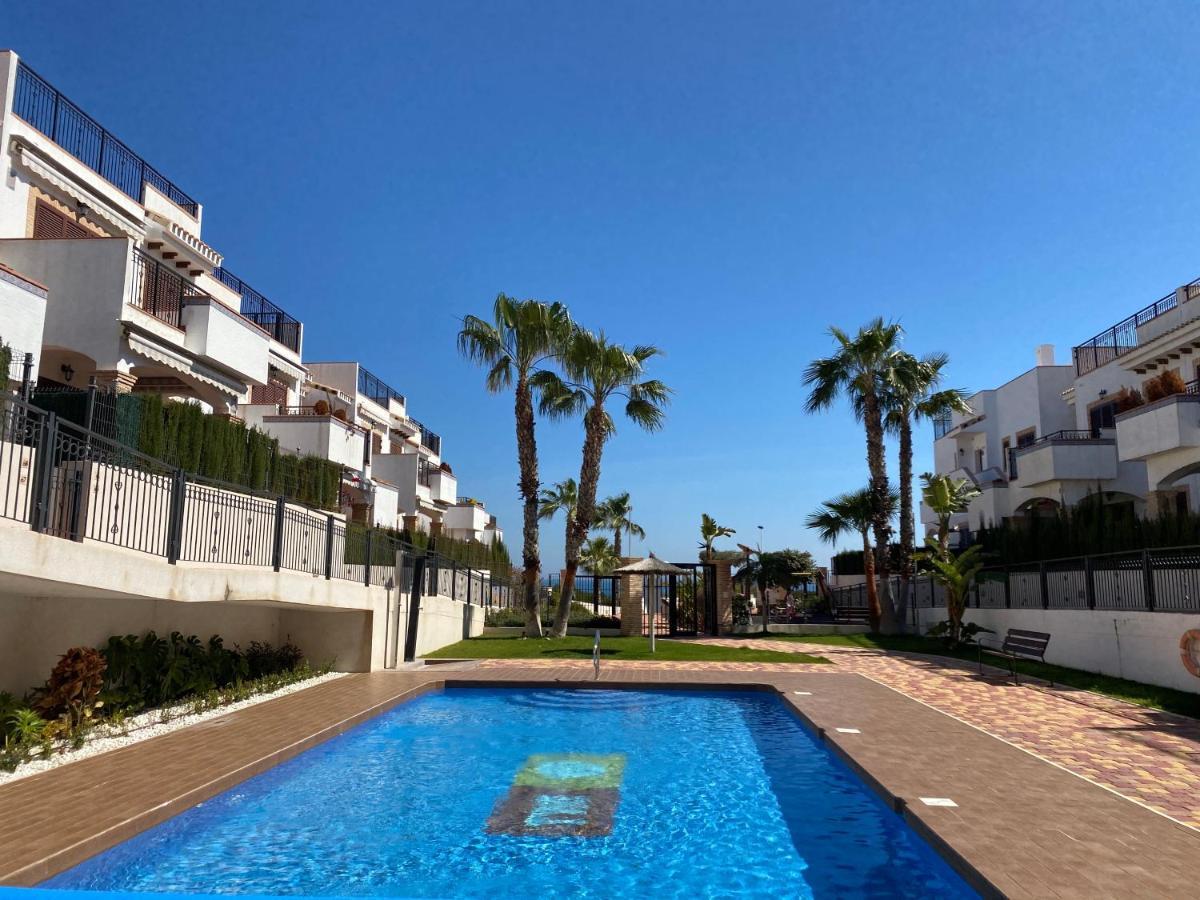 Impresionante Piso De Planta Baja Cerca Al Mar Apartment ตอร์เรเวียคา ภายนอก รูปภาพ