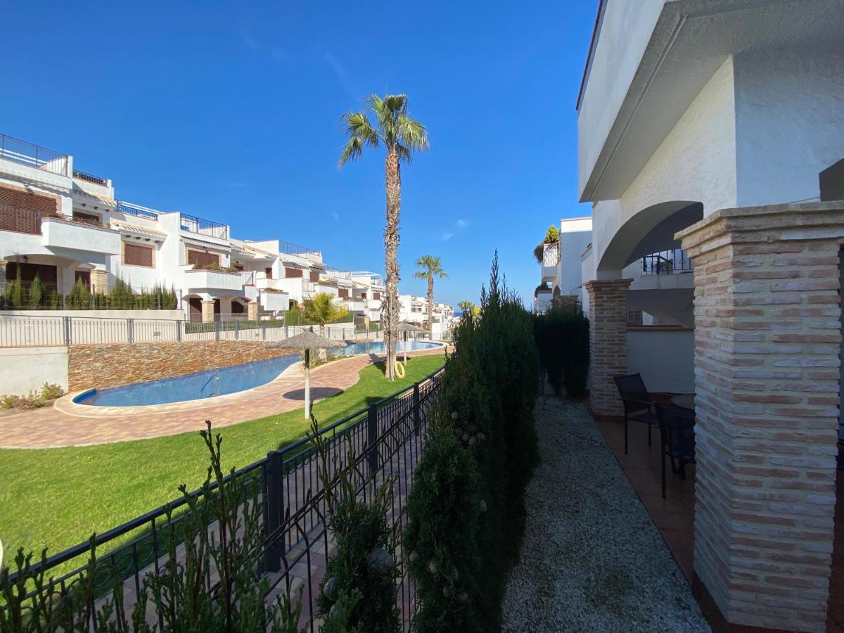 Impresionante Piso De Planta Baja Cerca Al Mar Apartment ตอร์เรเวียคา ภายนอก รูปภาพ